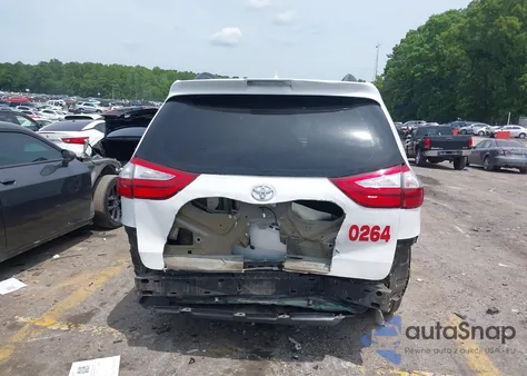 2018 Toyota Sienna Le 8 Passenger из США, поврежденный, VIN 5TDKZ3DC6JS909072